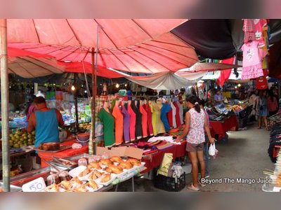 Soi Buakhao Market