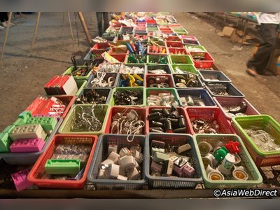 ตลาดนาเกลือ