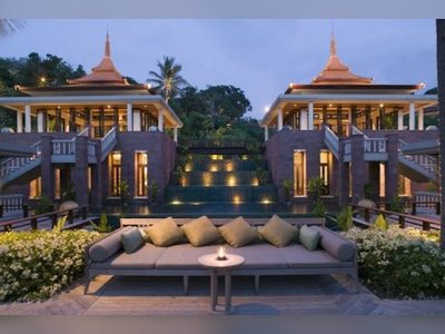 โรงแรมตรีสรา