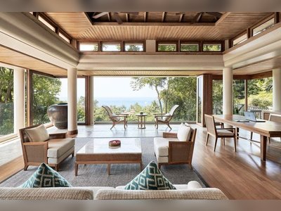 โรงแรมตรีสรา
