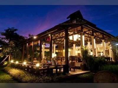 The Quarter Pai