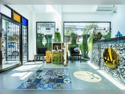 Ai Pai Hotel