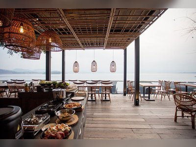 ซี นาย รีสอร์ท (Z 9 Resort)