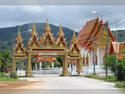 Wat Mai Luang Pu Supha in Phuket
