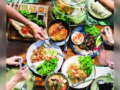 ร้านเขียวไข่กา l Kiewkaika Phuket oldtown