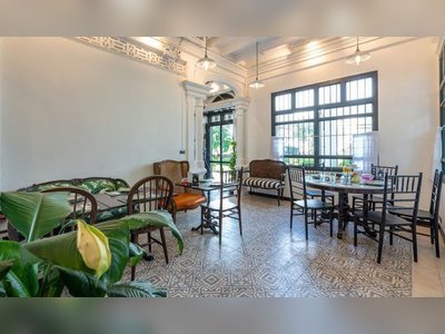 ร้านเขียวไข่กา l Kiewkaika Phuket oldtown