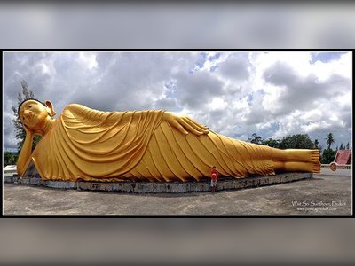 Wat Sri Sunthon Temple – Phuket Reclining Golden Buddha