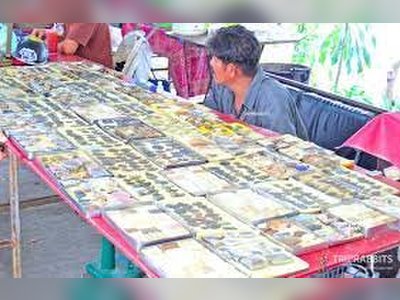 Thai Amulets Market in Phuket Town