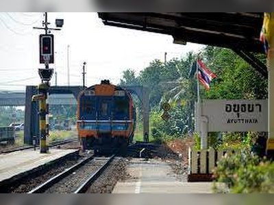 Train transportation to Ayutthaya