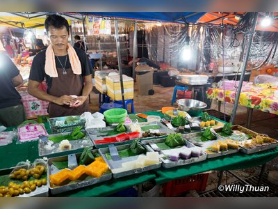 Karon Temple Market in Phuket