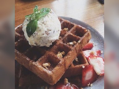 Bridge Bar & Bistro