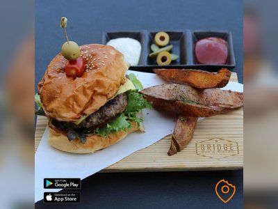 Bridge Bar & Bistro