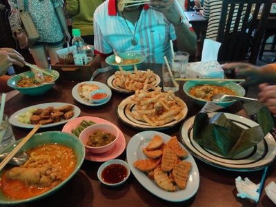 ร้าน ข้าวซอยลำดวน ฟ้าฮ่าม