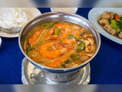 ร้านลุงไสว หาดจอมเทียน