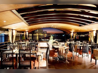 Apsara River Cruise by Banyan Tree Bangkok