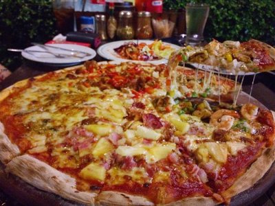 Pizza House