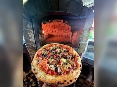 Pizza House