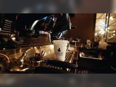 Cafe de Tree