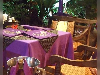 Hin Lek Fai Restaurant