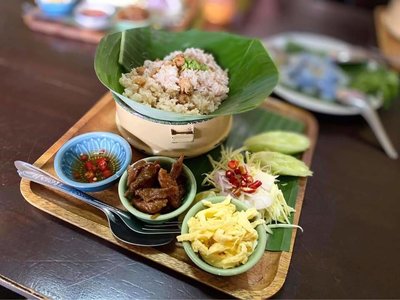 Mai Klang Krung