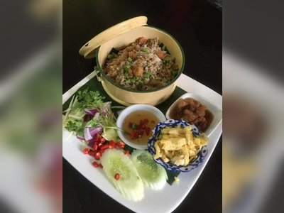 Mai Klang Krung