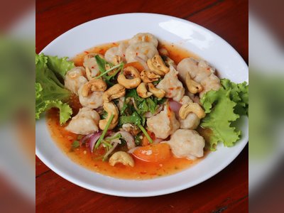 Lom & Fon Kitchen