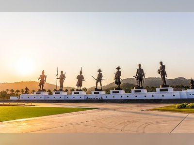 Visit the Rama Statues at Rajabhakti Park