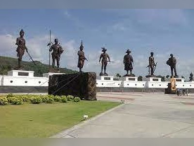 Visit the Rama Statues at Rajabhakti Park