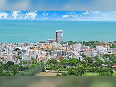 Experience the viewpoints Hin Lek Fai and Wat Khao Takiap