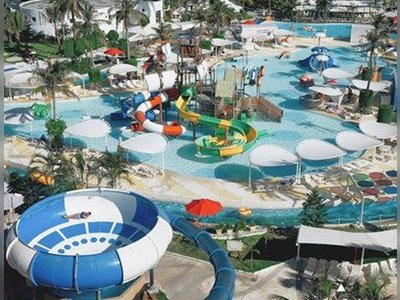Santorini Park