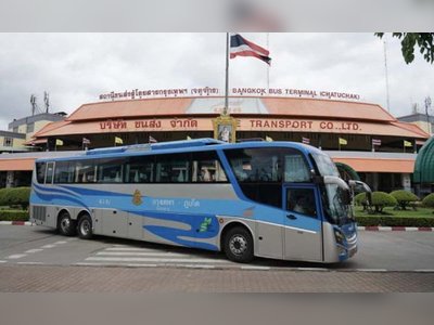 Travelling on the Bangkok to Hua Hin Bus