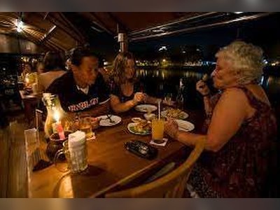 Ping River Dinner Cruise