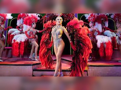 Simon Star Cabaret Show in Phuket Town