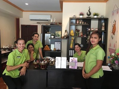 Sweet Lemongrass Massage