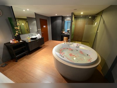 Let’s Relax Spa