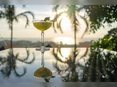 360° Bar at The Pavilions Phuket