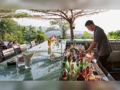 360° Bar at The Pavilions Phuket