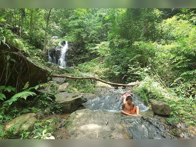 Tonsai Waterfall in Phuket