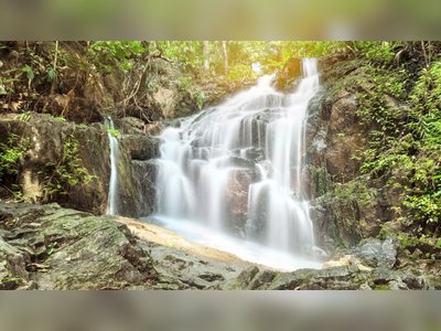 Tonsai Waterfall in Phuket