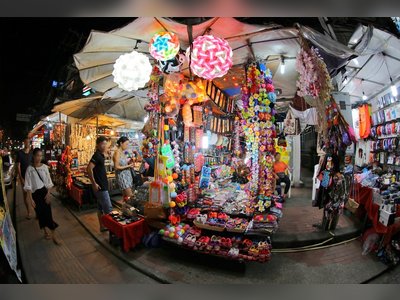 Royal Paradise Night Market in Phuket