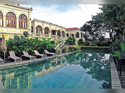 โรงแรมพระยาพาลาซโซ
