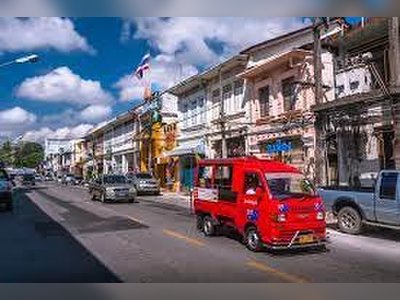 Taxis and Tuk Tuks in Phuket