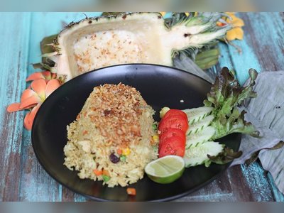 ร้านอาหาร Home Kitchen, Bar & Bed