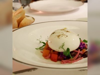 ร้านอาหาร The Grill