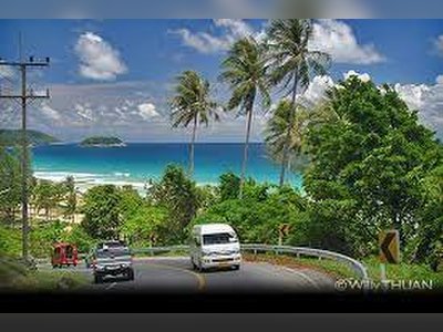 Driving in Phuket