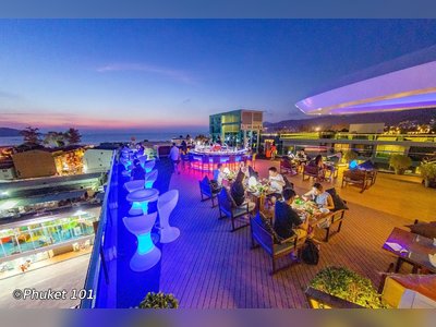 Patong Beach! What to Do in Patong?