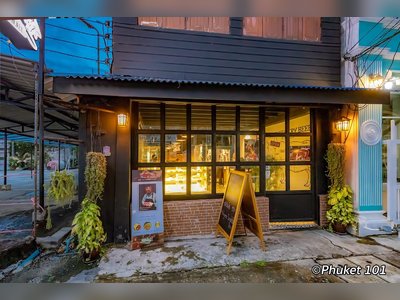 Best Country Beef Steakhouse Restaurant in Phuket Town