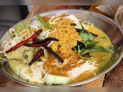 Nom Jeen Phuket
