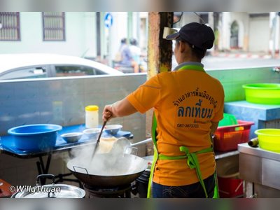 Lock Tien Food Court in Phuket Town