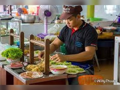 Lock Tien Food Court in Phuket Town